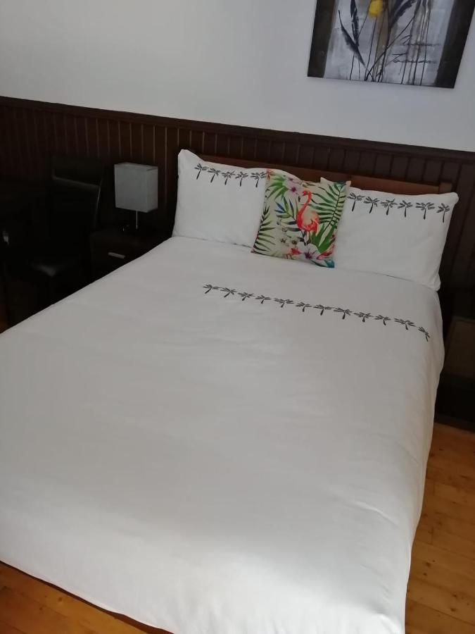 Hotel Fleurs Karaibes Saint-Alexandre-de-Kamouraska Bagian luar foto